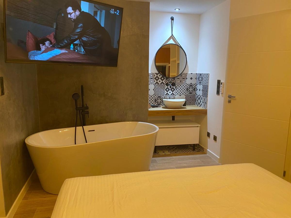 Villa Ghjuvan - Sea, Mountain & Spa Peri Kültér fotó